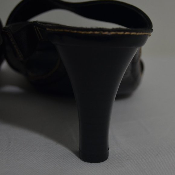 Aerosoles Charlotte Black Strap Summer Heels - Picture 4 of 10